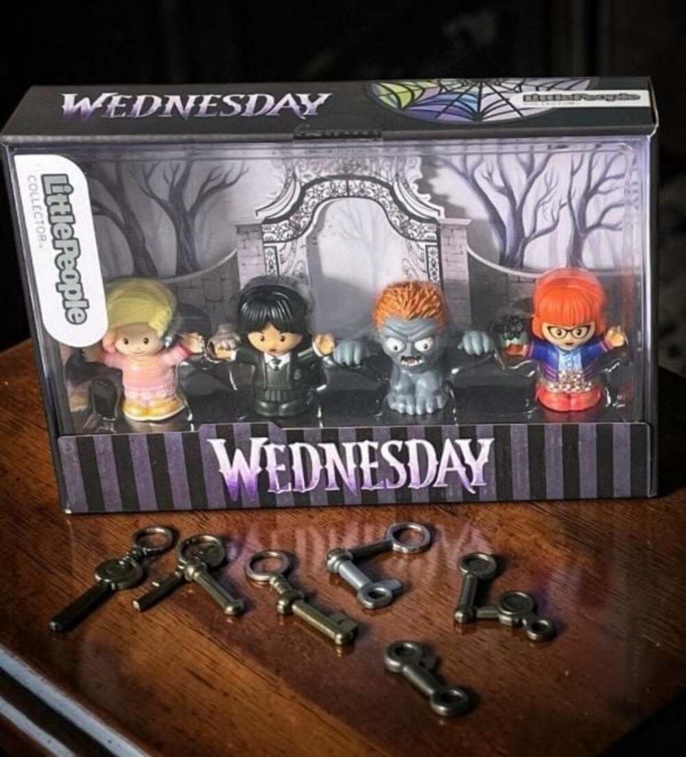 Fisher-Price Little People Collector Wednesday Addams 4-Figure Set